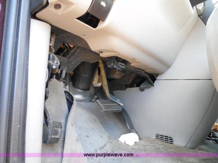 image for item I3475 2007 Chevrolet Uplander LS van