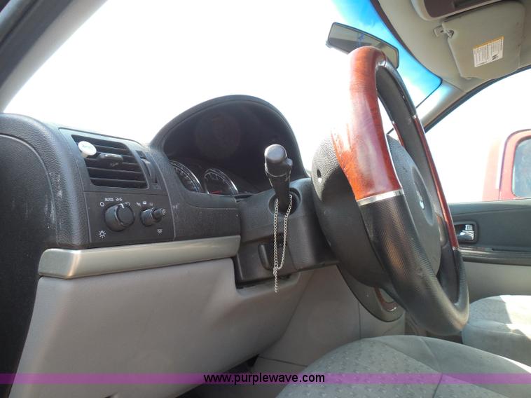 image for item I3475 2007 Chevrolet Uplander LS van