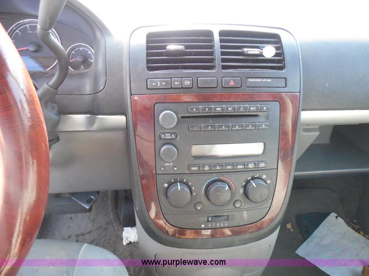 image for item I3475 2007 Chevrolet Uplander LS van