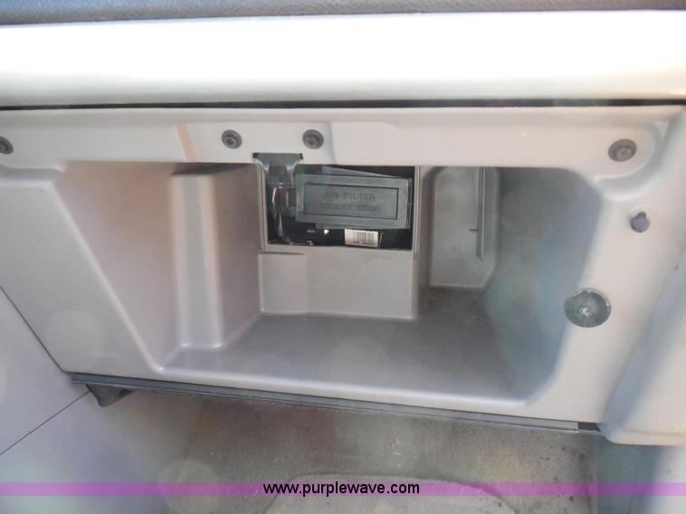 image for item I3475 2007 Chevrolet Uplander LS van