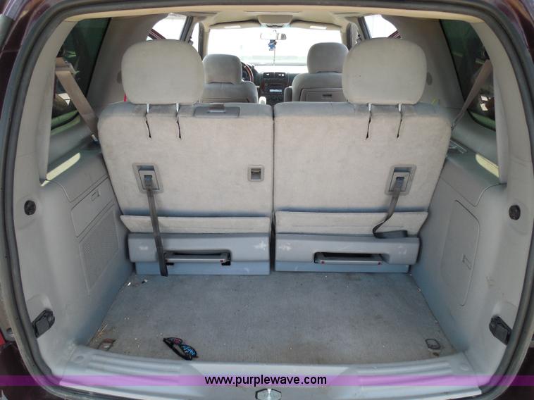 image for item I3475 2007 Chevrolet Uplander LS van
