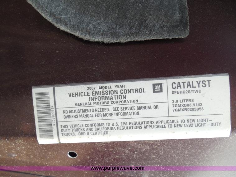 image for item I3475 2007 Chevrolet Uplander LS van