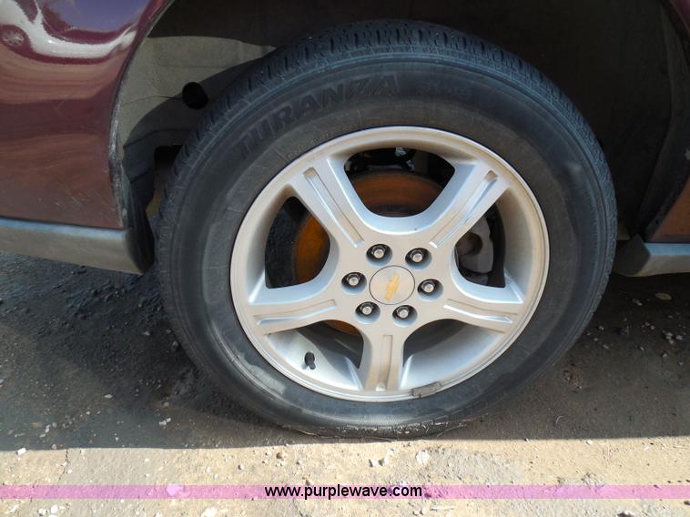 image for item I3475 2007 Chevrolet Uplander LS van