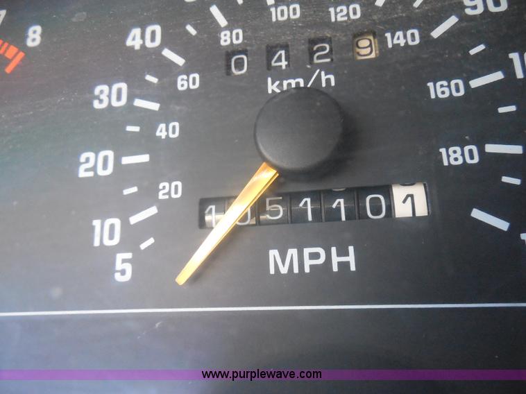 image for item I3477 1992 Chevrolet Corsica LT