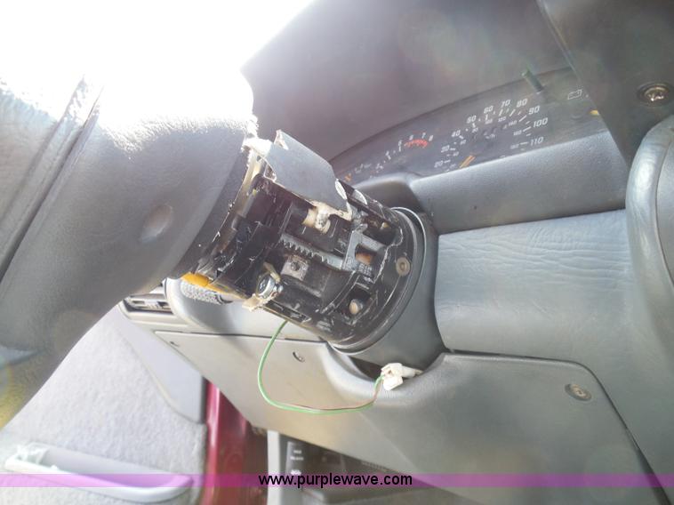 image for item I3477 1992 Chevrolet Corsica LT