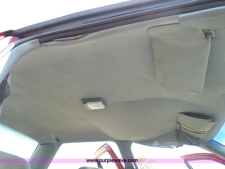 image for item I3477 1992 Chevrolet Corsica LT