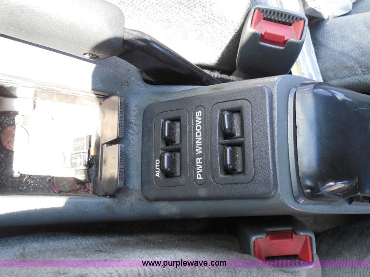 image for item I3477 1992 Chevrolet Corsica LT