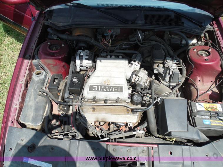 image for item I3477 1992 Chevrolet Corsica LT