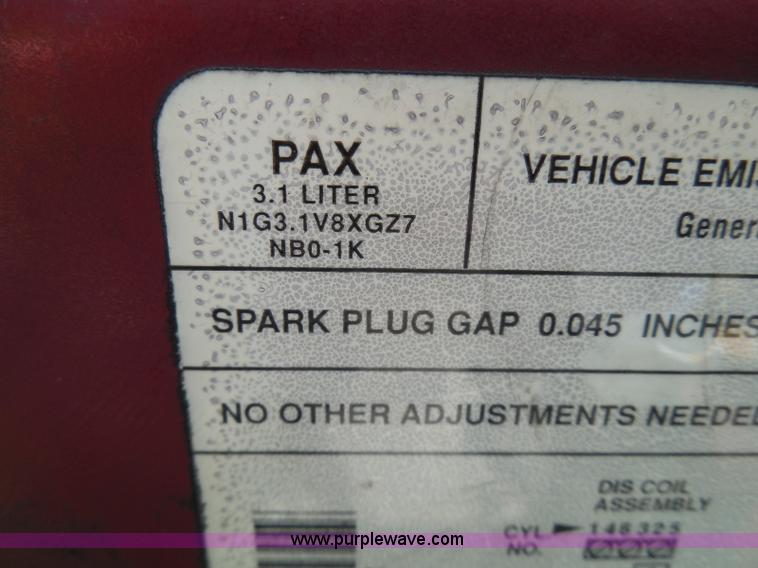 image for item I3477 1992 Chevrolet Corsica LT