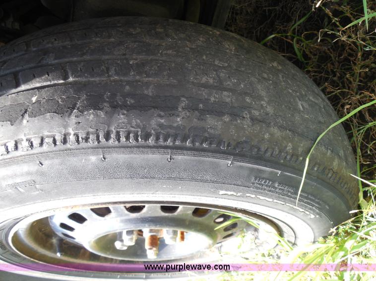 image for item I3477 1992 Chevrolet Corsica LT