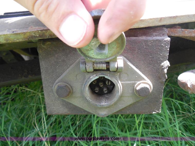 image for item I3478 1990 Ford F150 XLT Lariat pickup truck