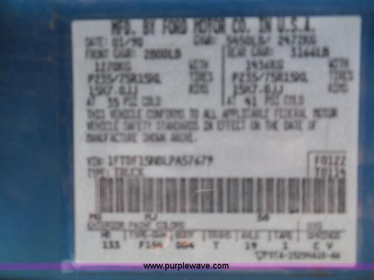 image for item I3478 1990 Ford F150 XLT Lariat pickup truck