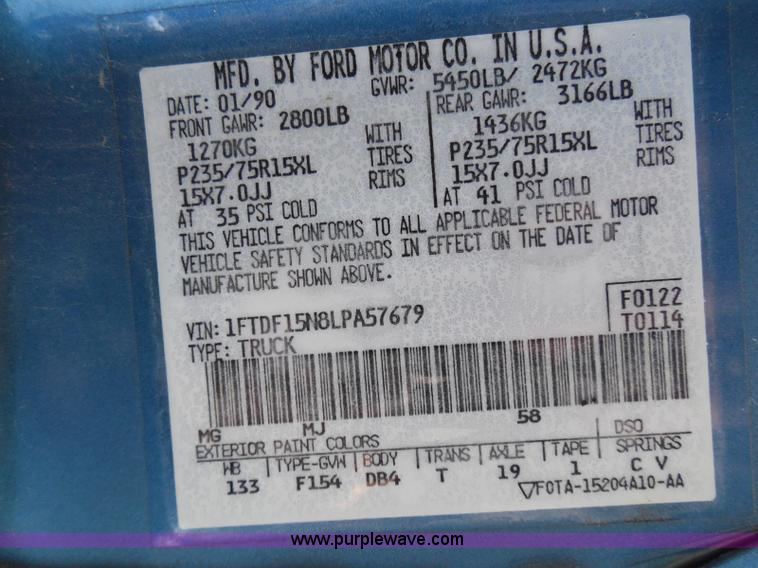 image for item I3478 1990 Ford F150 XLT Lariat pickup truck