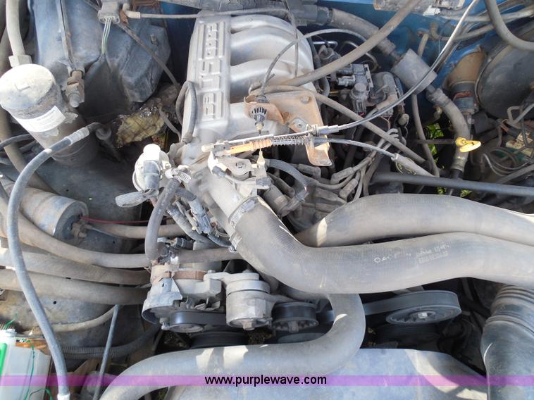 image for item I3478 1990 Ford F150 XLT Lariat pickup truck