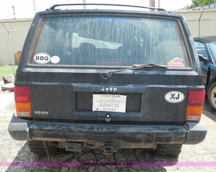 image for item I3479 1995 Jeep Cherokee SUV