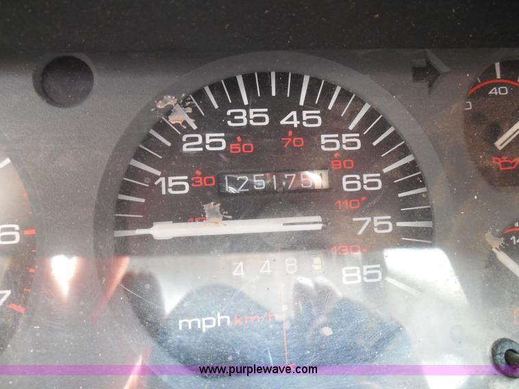 image for item I3479 1995 Jeep Cherokee SUV