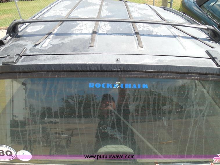 image for item I3479 1995 Jeep Cherokee SUV