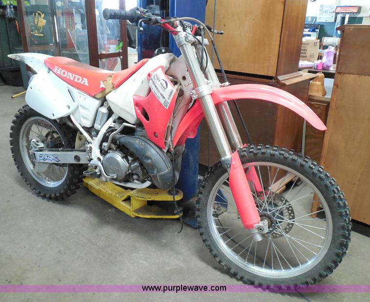 image for item I3480 1994 Honda CR205R motorcycle