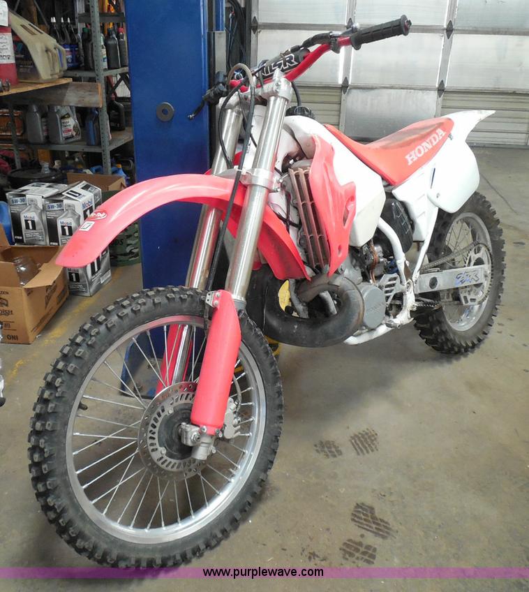 image for item I3480 1994 Honda CR205R motorcycle