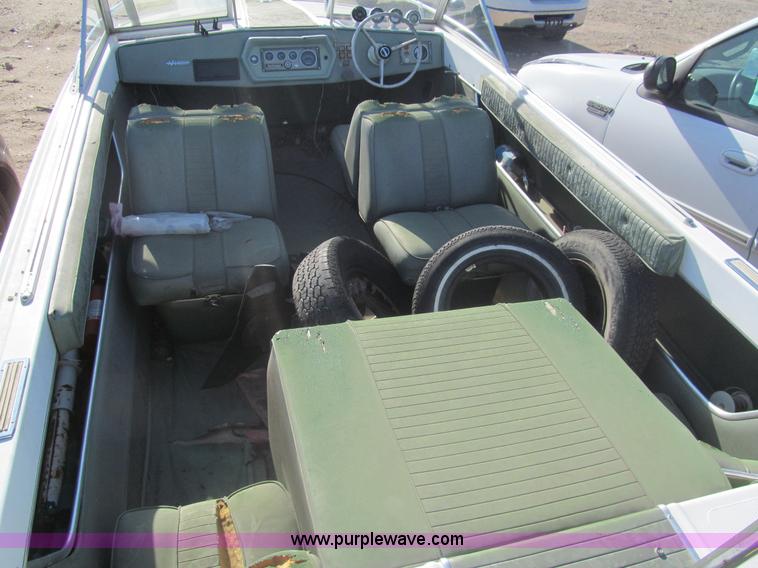 image for item I7123 1969 Mark Twain 17'L boat