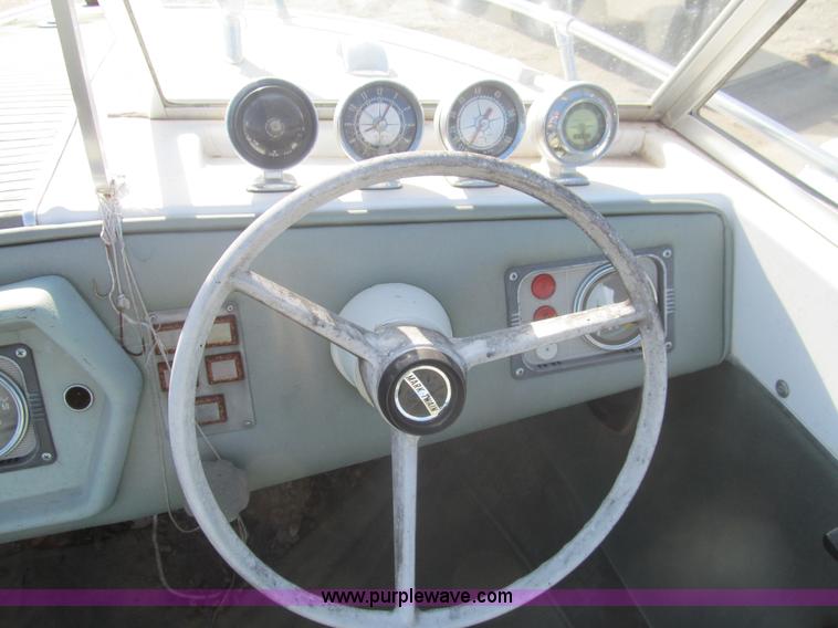 image for item I7123 1969 Mark Twain 17'L boat