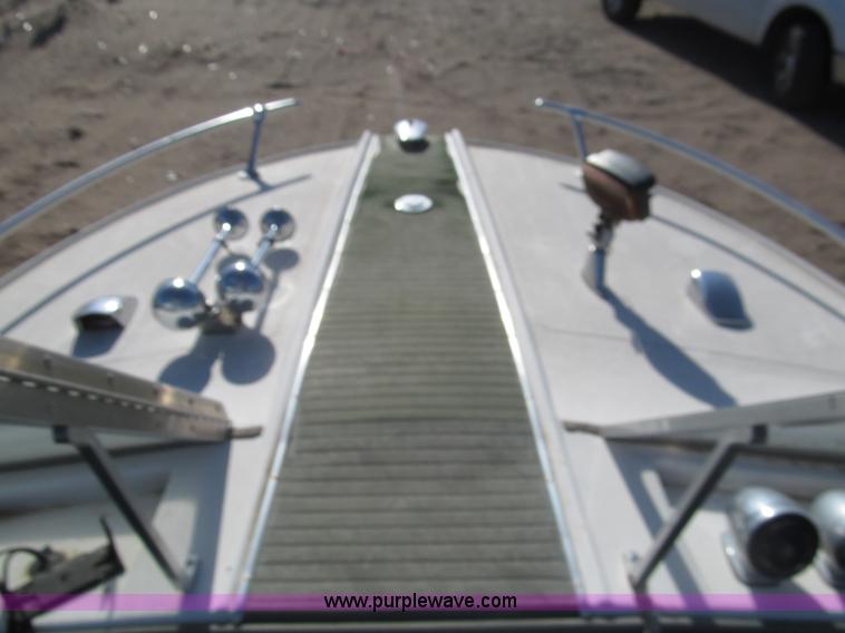 image for item I7123 1969 Mark Twain 17'L boat