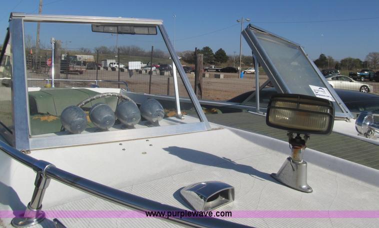 image for item I7123 1969 Mark Twain 17'L boat