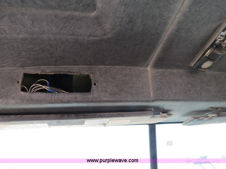 image for item B4939 1994 Mack CH613 semi truck