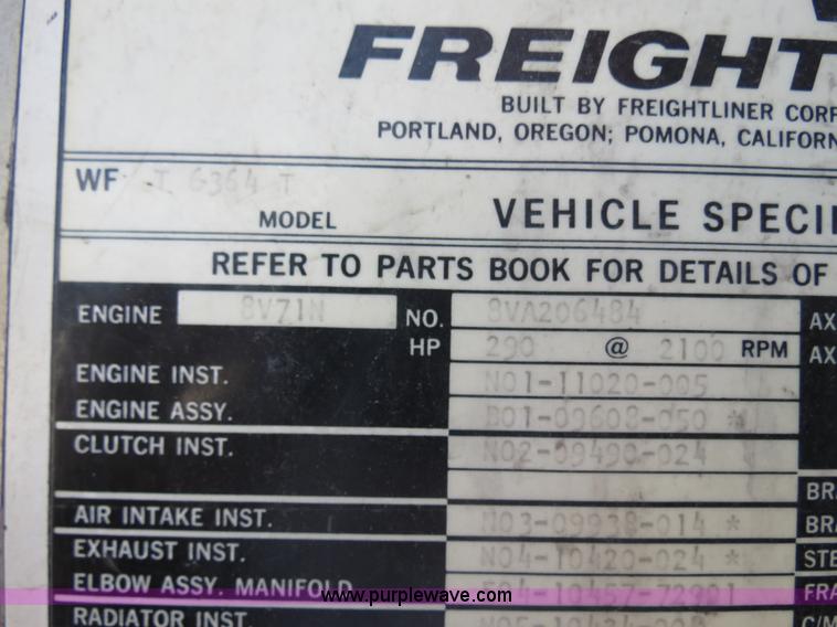 image for item B4940 1973 Freightliner WFT6364T semi truck
