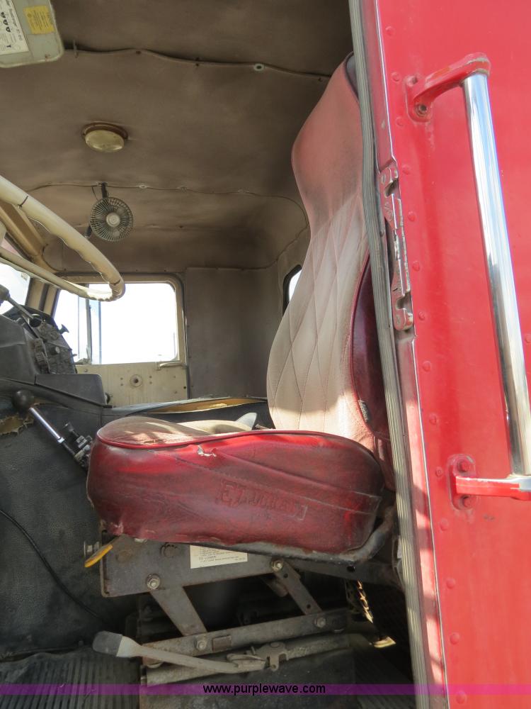 image for item B4940 1973 Freightliner WFT6364T semi truck