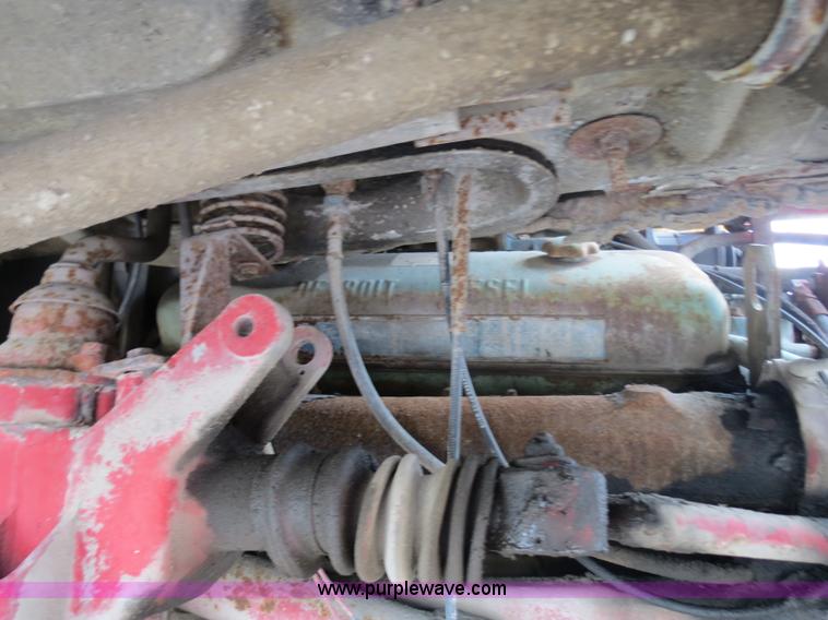 image for item B4940 1973 Freightliner WFT6364T semi truck