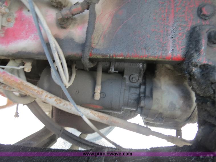 image for item B4940 1973 Freightliner WFT6364T semi truck