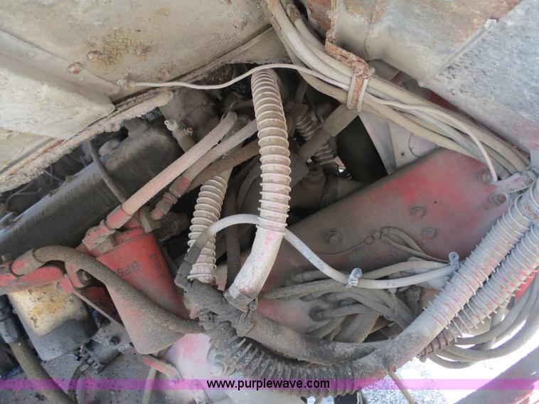 image for item B4940 1973 Freightliner WFT6364T semi truck