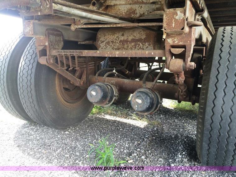 image for item D1138 1979 Monon 45' dry van trailer