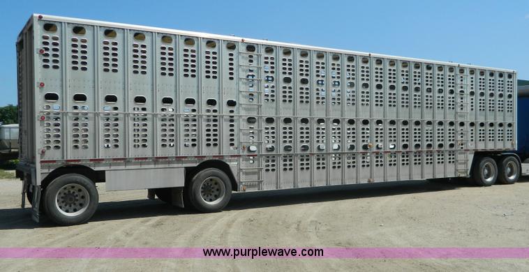 image for item H2439 2008 Wilson PSDCL-406 Silver Star cattle trailer