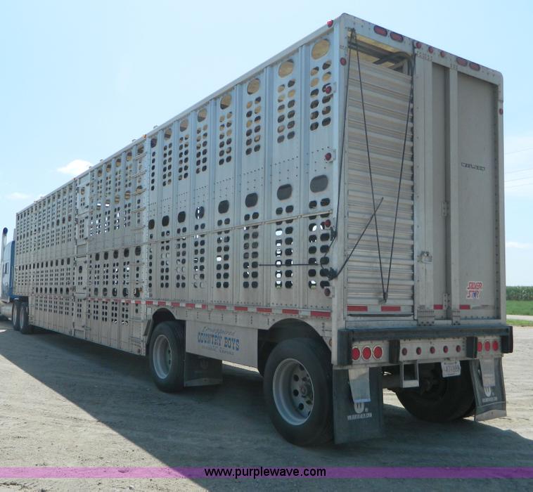 image for item H2439 2008 Wilson PSDCL-406 Silver Star cattle trailer