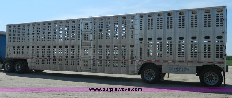 image for item H2439 2008 Wilson PSDCL-406 Silver Star cattle trailer