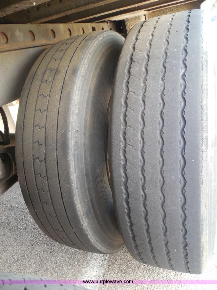 image for item I3354 1996 Dorsey AIDT-LSCG dry van trailer