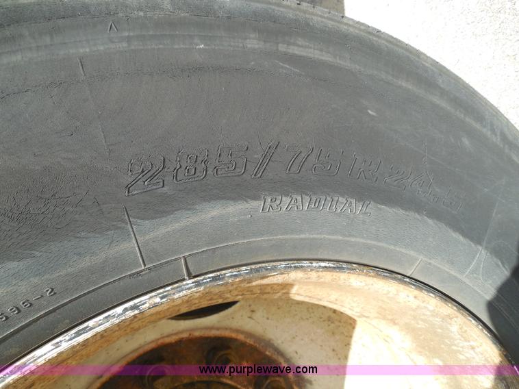 image for item I3356 1995 Dorsey AIDT-LS dry van trailer