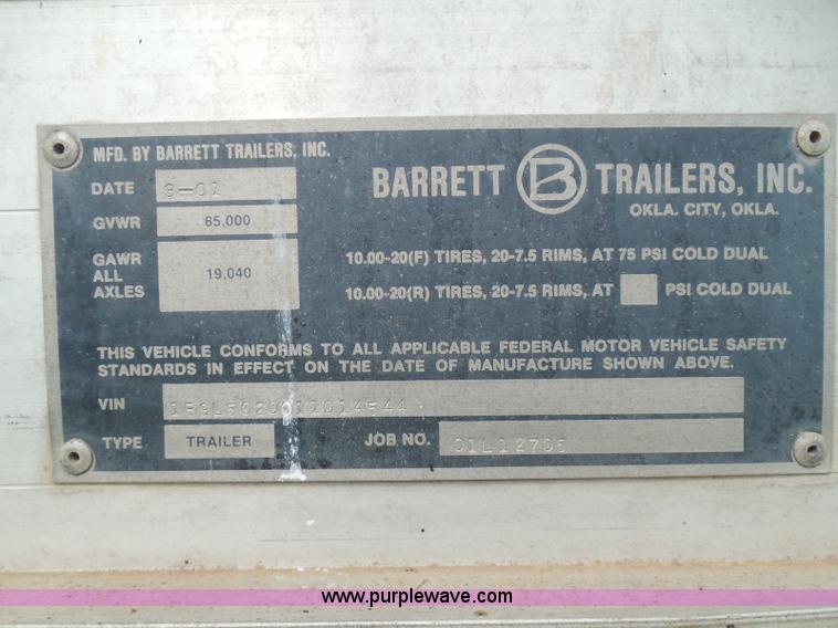 image for item I3406 2001 Barrett livestock trailer
