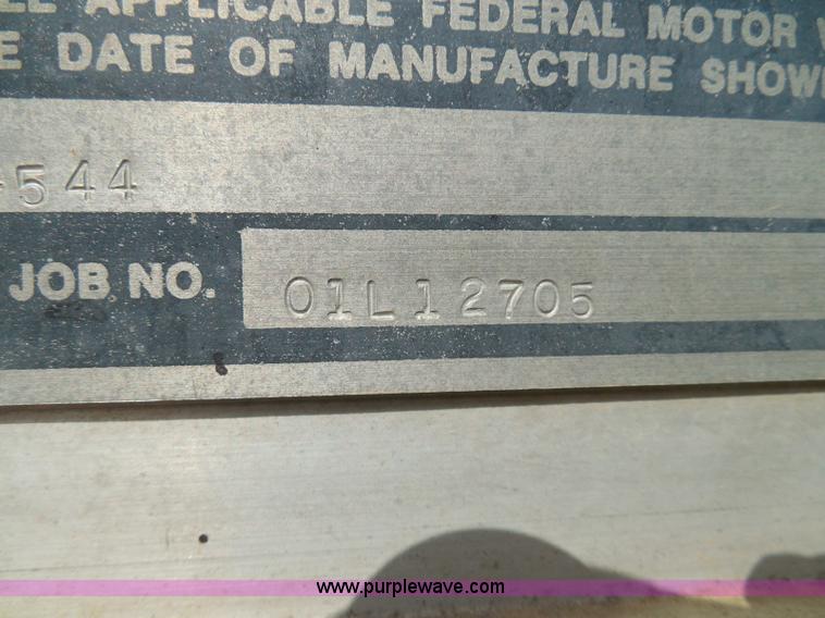 image for item I3406 2001 Barrett livestock trailer