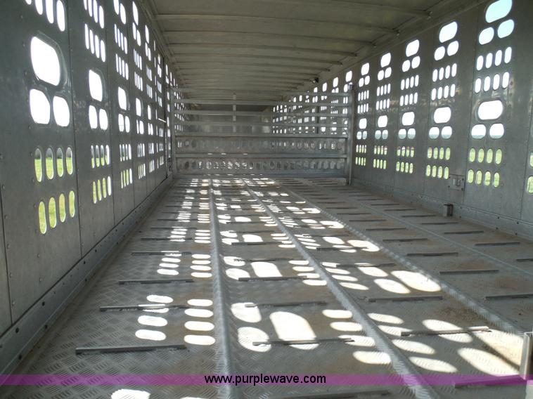 image for item I3406 2001 Barrett livestock trailer