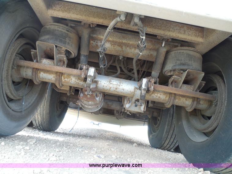 image for item I3406 2001 Barrett livestock trailer