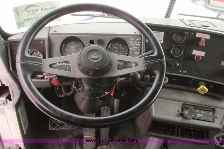 image for item I3482 1998 Mack DM690S liquid vacuum truck with liquid ring blower