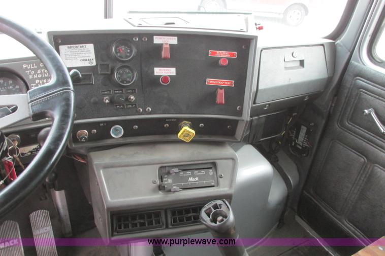 image for item I3482 1998 Mack DM690S liquid vacuum truck with liquid ring blower