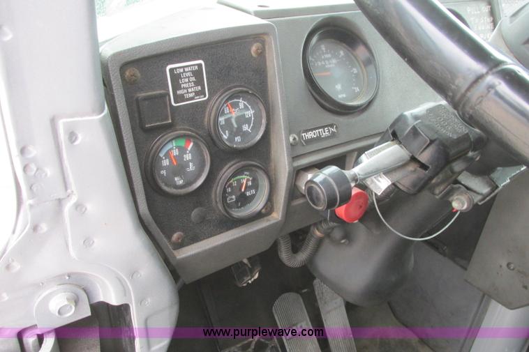 image for item I3482 1998 Mack DM690S liquid vacuum truck with liquid ring blower