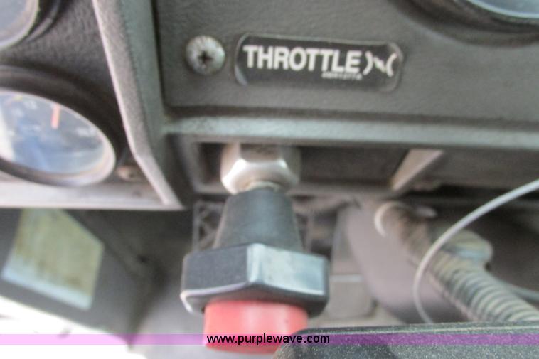 image for item I3482 1998 Mack DM690S liquid vacuum truck with liquid ring blower