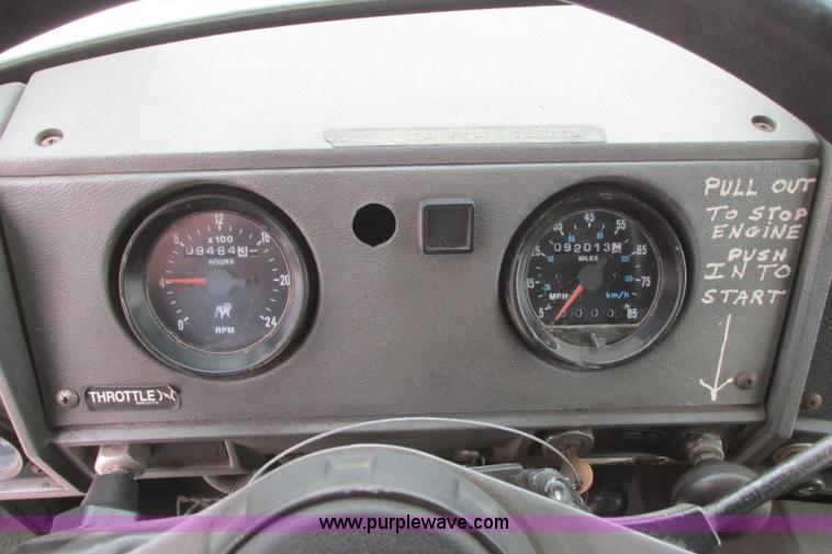 image for item I3482 1998 Mack DM690S liquid vacuum truck with liquid ring blower