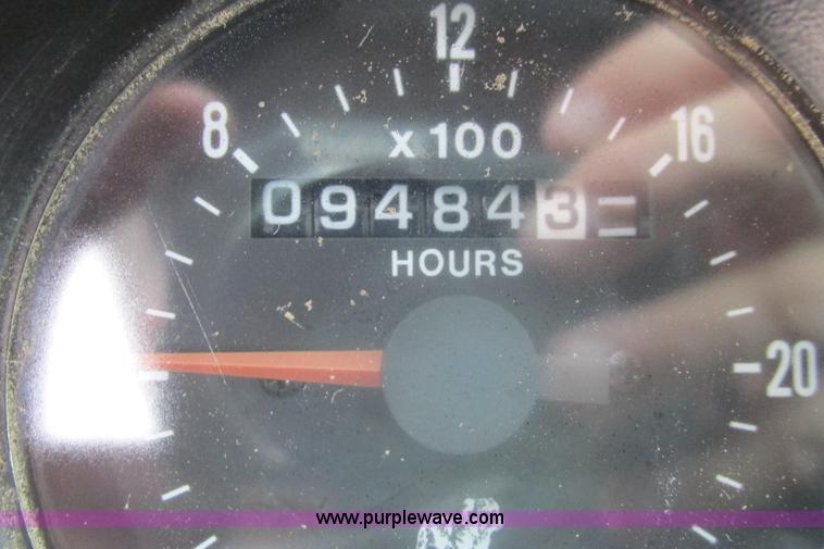 image for item I3482 1998 Mack DM690S liquid vacuum truck with liquid ring blower