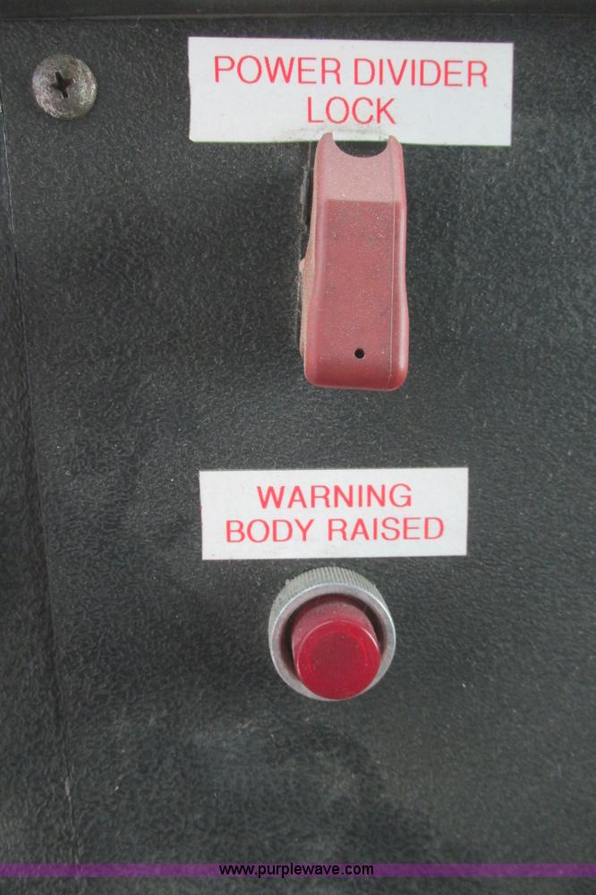 image for item I3482 1998 Mack DM690S liquid vacuum truck with liquid ring blower